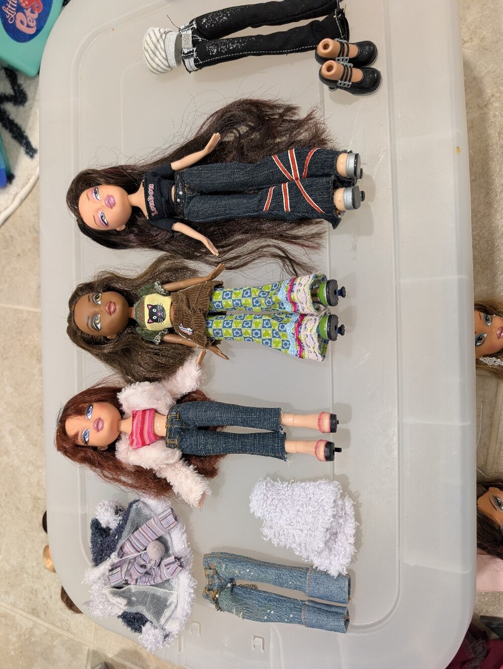 Vintage Bratz Girls Lot